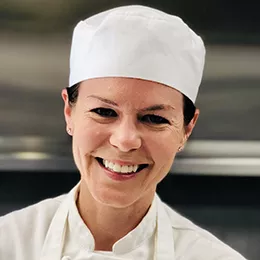 Kristen Olsen studied Pastry & Baking Arts at the Institute of Culinary Education.