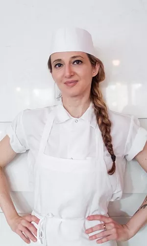 Thea Habjanic is a Pastry & Baking Arts graduate of the Institute of Culinary Education