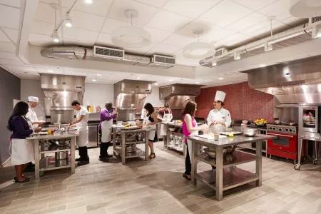 Students in a recreational cooking class at ICE.
