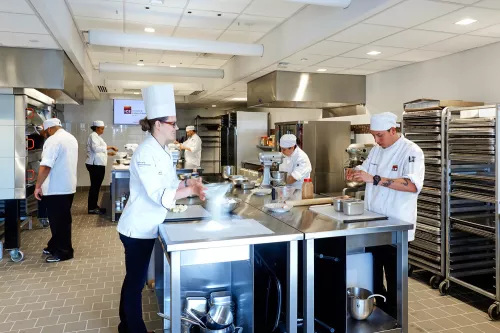Culinary students in a pastry classroom at ICE.