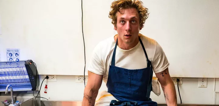 Jeremy Allen White in a promotional photo for The Bear